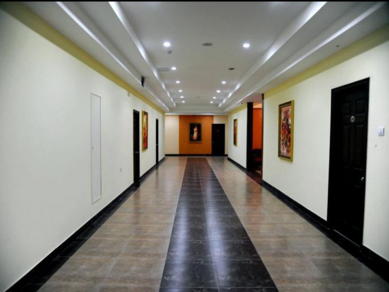 Treebo Crystal Castle Hotel Bangalore Luaran gambar