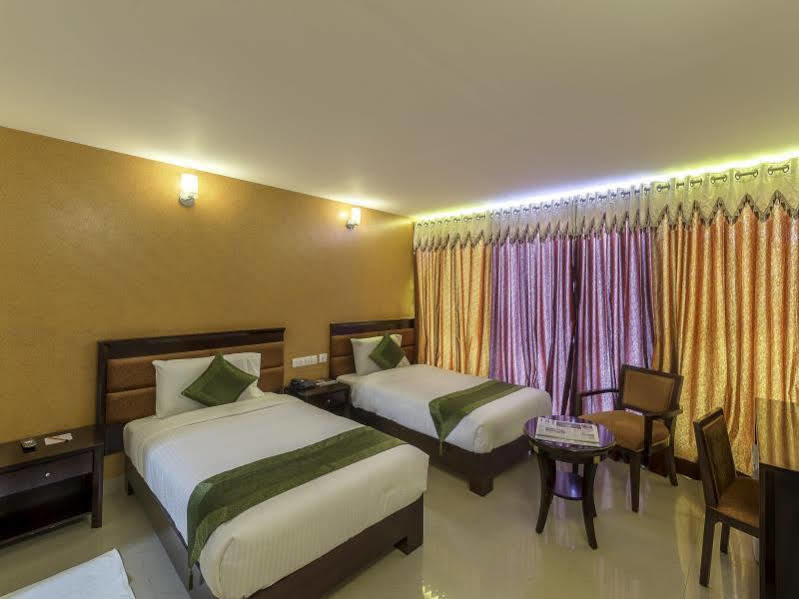 Treebo Crystal Castle Hotel Bangalore Luaran gambar