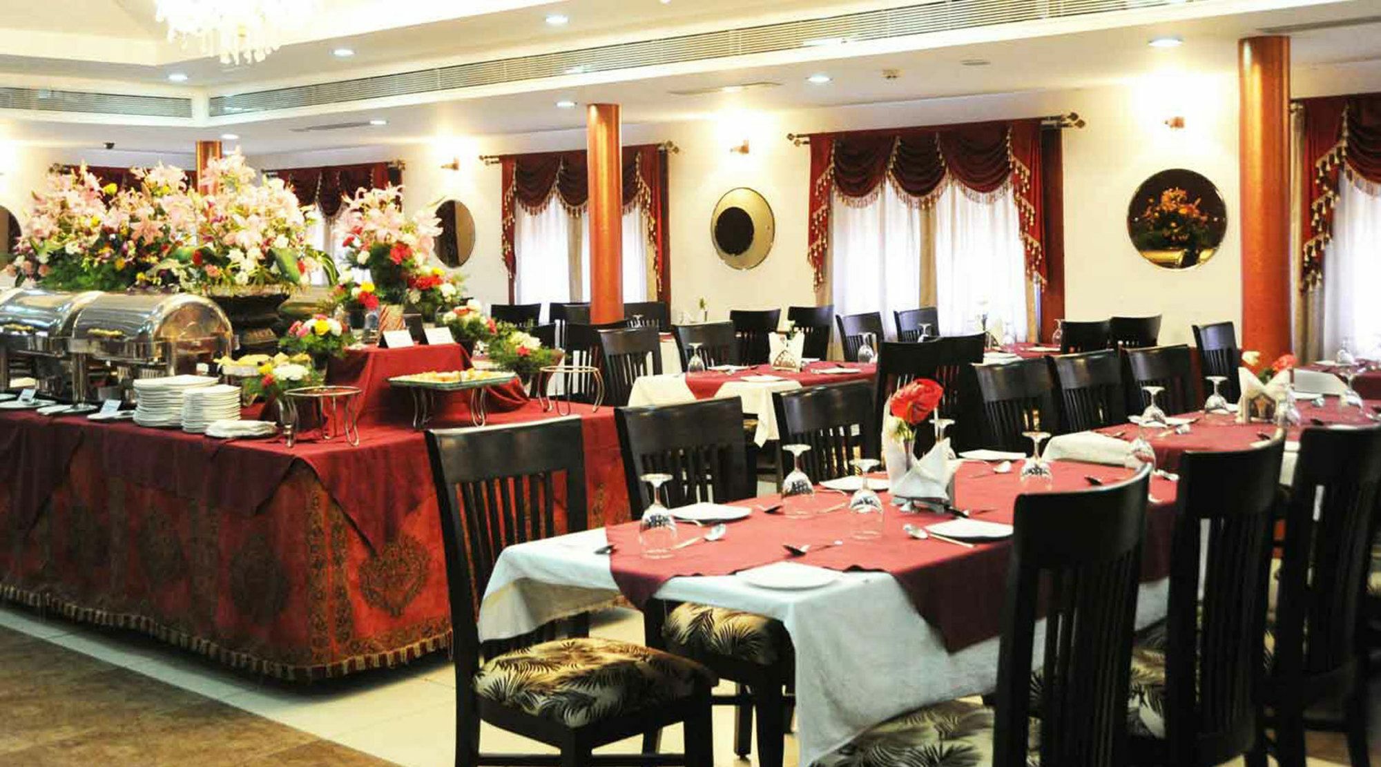 Treebo Crystal Castle Hotel Bangalore Luaran gambar